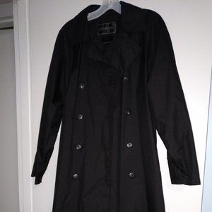 Women's rain jacket